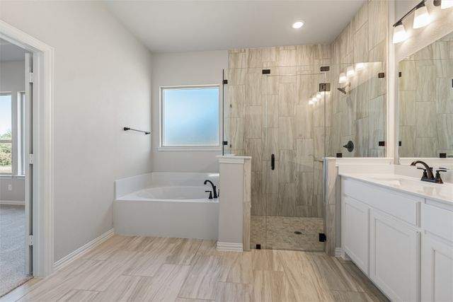 140 Oak Grove Way, Springtown, TX 76082