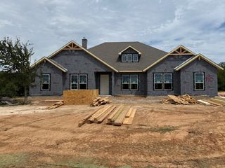140 Oak Grove Way, Springtown, TX 76082