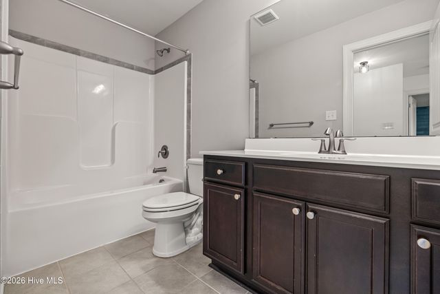 877 Stormy Gale Lane, Sneads Ferry, NC 28460