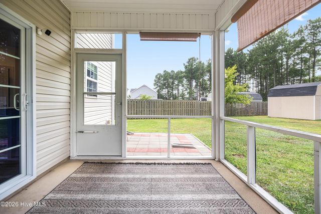 877 Stormy Gale Lane, Sneads Ferry, NC 28460