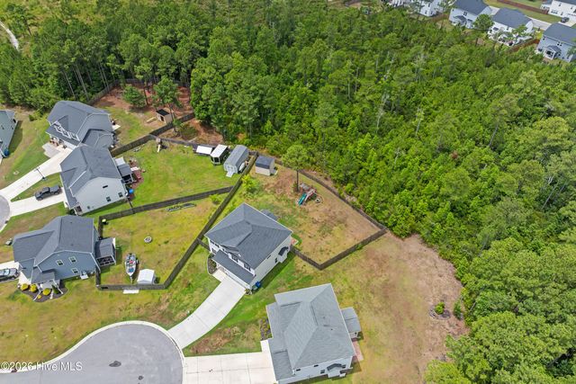 877 Stormy Gale Lane, Sneads Ferry, NC 28460