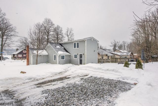 2129 Lakeside Dr W, Vernon Twp., NJ 07422