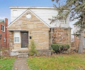6849 Rosemont Avenue, Detroit, MI 48228