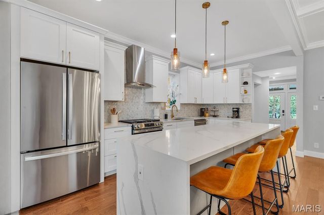 3964 Arsenal Street, St Louis, MO 63116