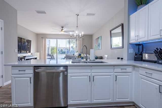 15792 Marcello CIR 182, Naples, FL 34110