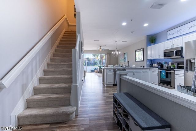 15792 Marcello CIR 182, Naples, FL 34110