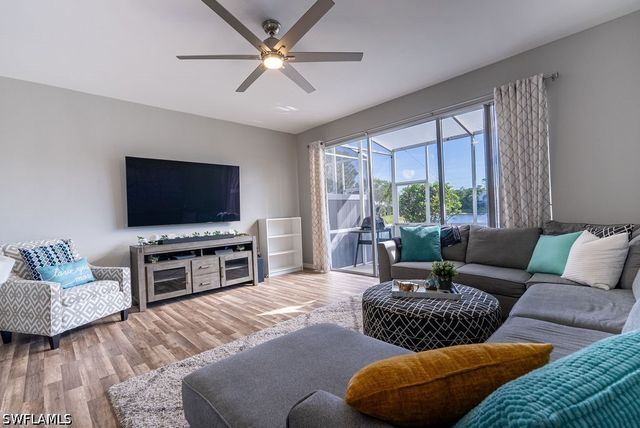 15792 Marcello CIR 182, Naples, FL 34110