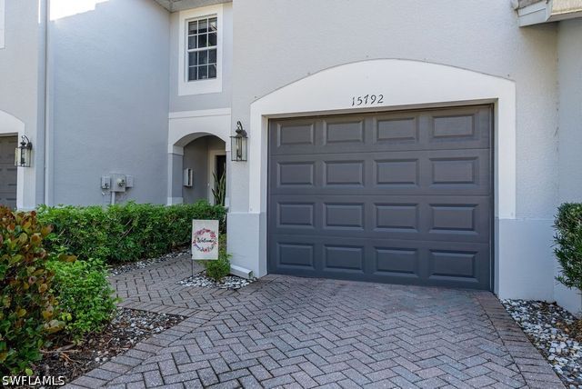 15792 Marcello CIR 182, Naples, FL 34110