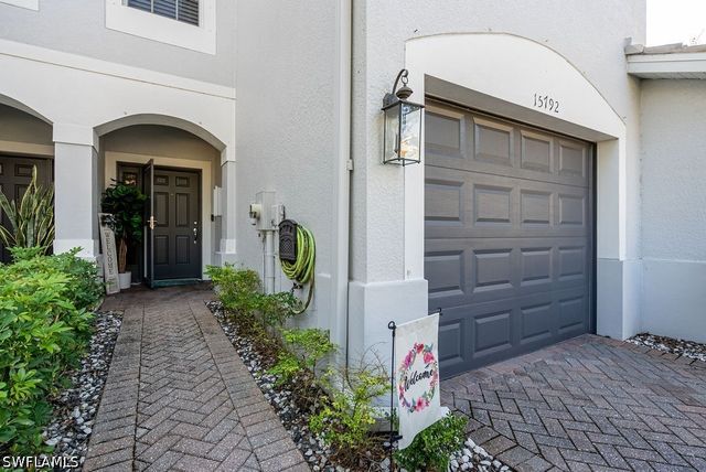 15792 Marcello CIR 182, Naples, FL 34110