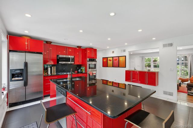 33 Gregory Street, New City, NY 10956