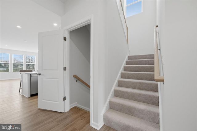 421 NATIONAL ST, Ranson, WV 25438