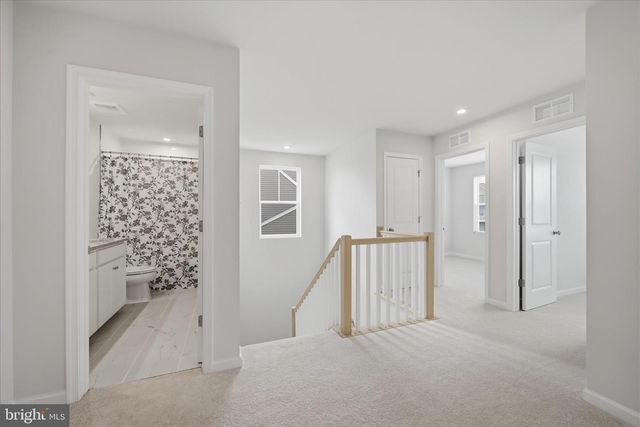 421 NATIONAL ST, Ranson, WV 25438