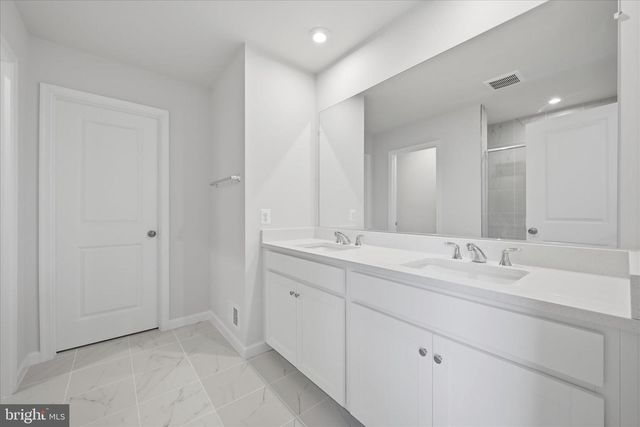 421 NATIONAL ST, Ranson, WV 25438