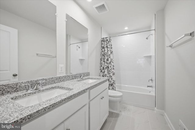 421 NATIONAL ST, Ranson, WV 25438