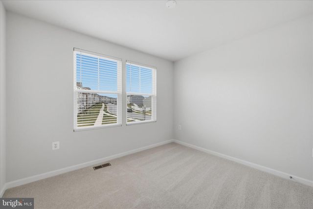 421 NATIONAL ST, Ranson, WV 25438