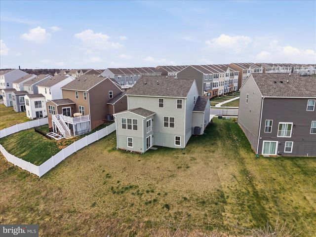 421 NATIONAL ST, Ranson, WV 25438