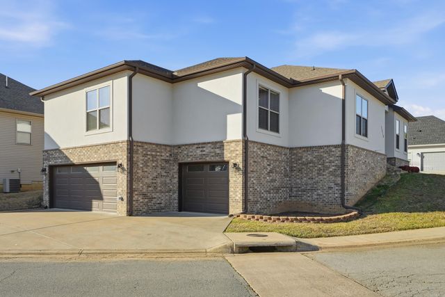 3458 Garden Club Dr, Bryant, AR 72022