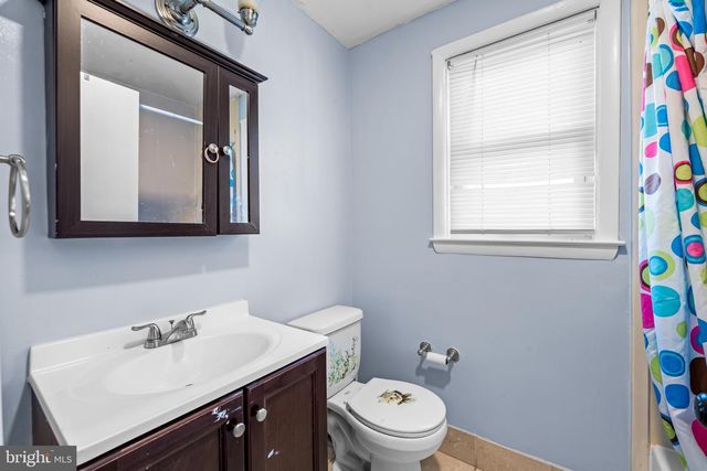 206 COVE RD, Baltimore, MD 21221