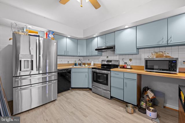 206 COVE RD, Baltimore, MD 21221