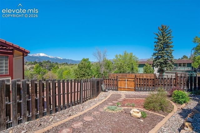 1224 W High Point Lane, Colorado Springs, CO 80904