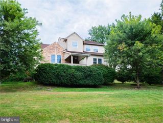 160 CHURCH ST, Seven Valleys, PA 17360