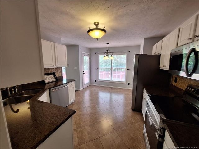 8701 Grouse Run Lane, Fayetteville, NC 28314