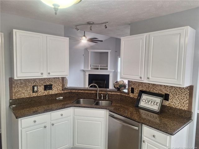 8701 Grouse Run Lane, Fayetteville, NC 28314
