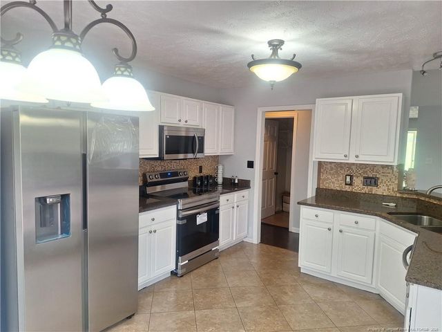 8701 Grouse Run Lane, Fayetteville, NC 28314