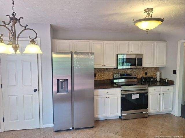 8701 Grouse Run Lane, Fayetteville, NC 28314