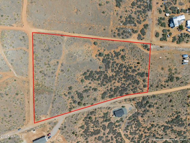 9180 E WOLF Road 3, Dewey, AZ 86327