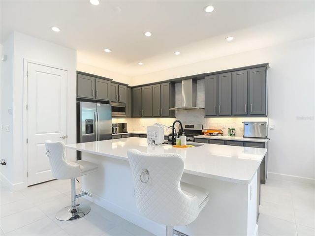 32676 TREE OF LIFE AVENUE, Wesley Chapel, FL 33543