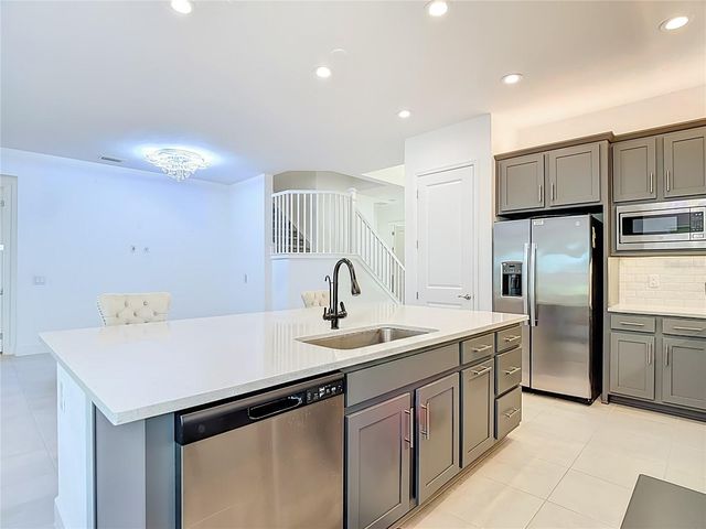 32676 TREE OF LIFE AVENUE, Wesley Chapel, FL 33543