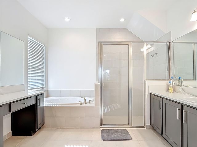 32676 TREE OF LIFE AVENUE, Wesley Chapel, FL 33543