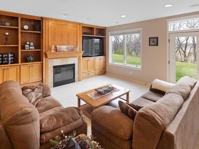 19099 Highview Court, Prior Lake, MN 55372