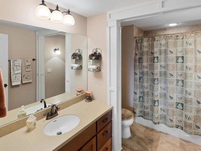 19099 Highview Court, Prior Lake, MN 55372