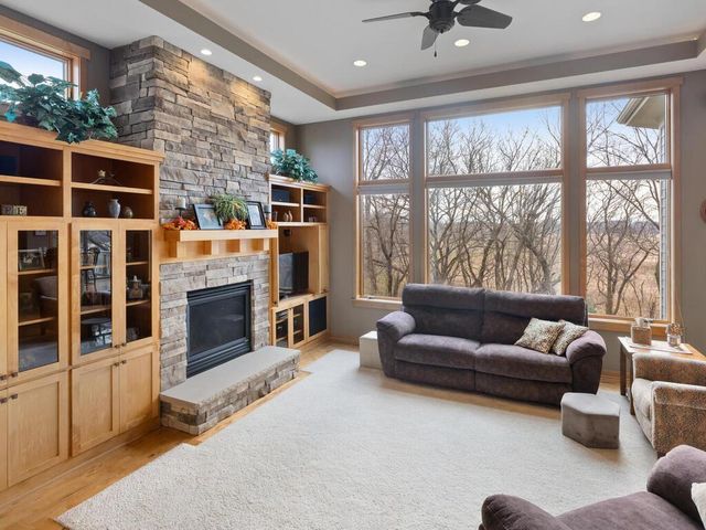 19099 Highview Court, Prior Lake, MN 55372