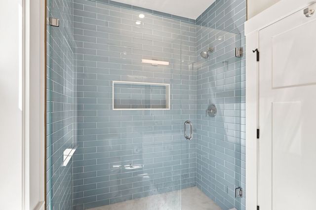 20 Florence St A, Natick, MA 01760