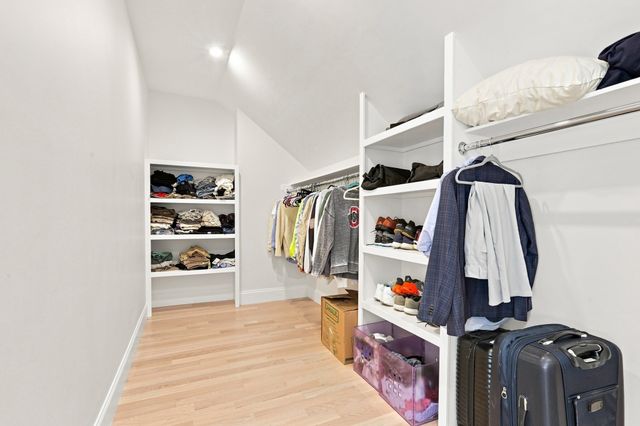 20 Florence St A, Natick, MA 01760
