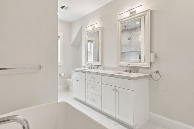 20 Florence St A, Natick, MA 01760