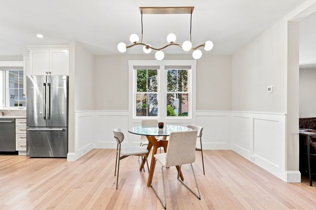 20 Florence St A, Natick, MA 01760