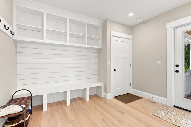 20 Florence St A, Natick, MA 01760
