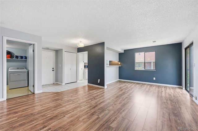 3021 S Ursula Circle 301, Aurora, CO 80014