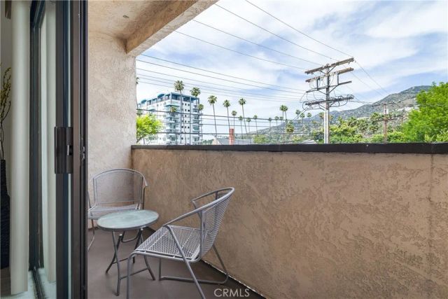 1137 N Maryland Avenue 5, Glendale, CA 91207