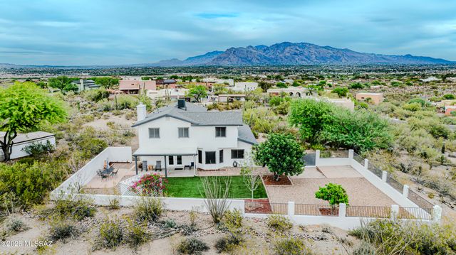 4641 N Paseo De Los Cerritos, Tucson, AZ 85745