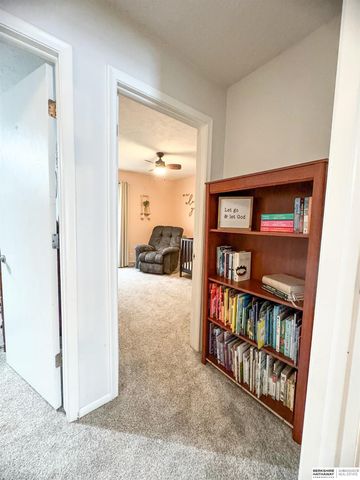 10830 Taylor Street, Omaha, NE 68164