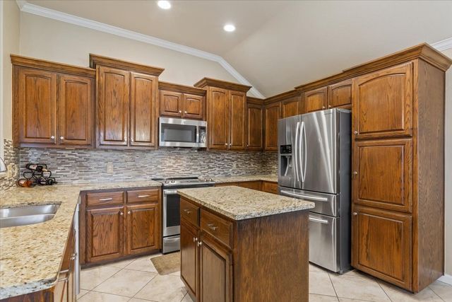 10517 Calaveras, Waco, TX 76708