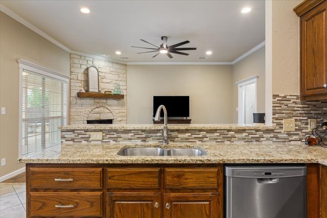 10517 Calaveras, Waco, TX 76708