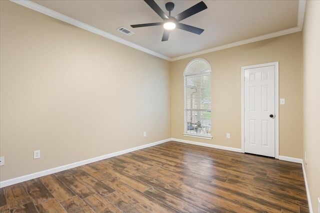 10517 Calaveras, Waco, TX 76708