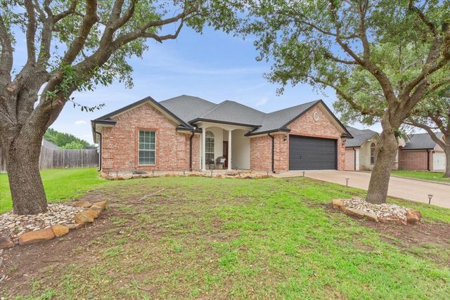 10517 Calaveras, Waco, TX 76708
