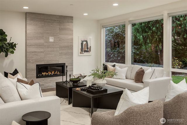 1525 4th Street, Kirkland, WA 98033